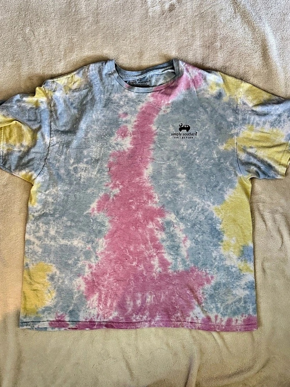 Simply Southern Collection graphic tee Tie-Dye Size XL